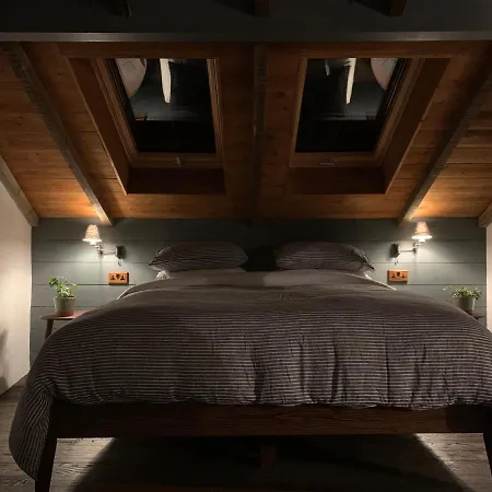 The Nook Bed & Breakfast *